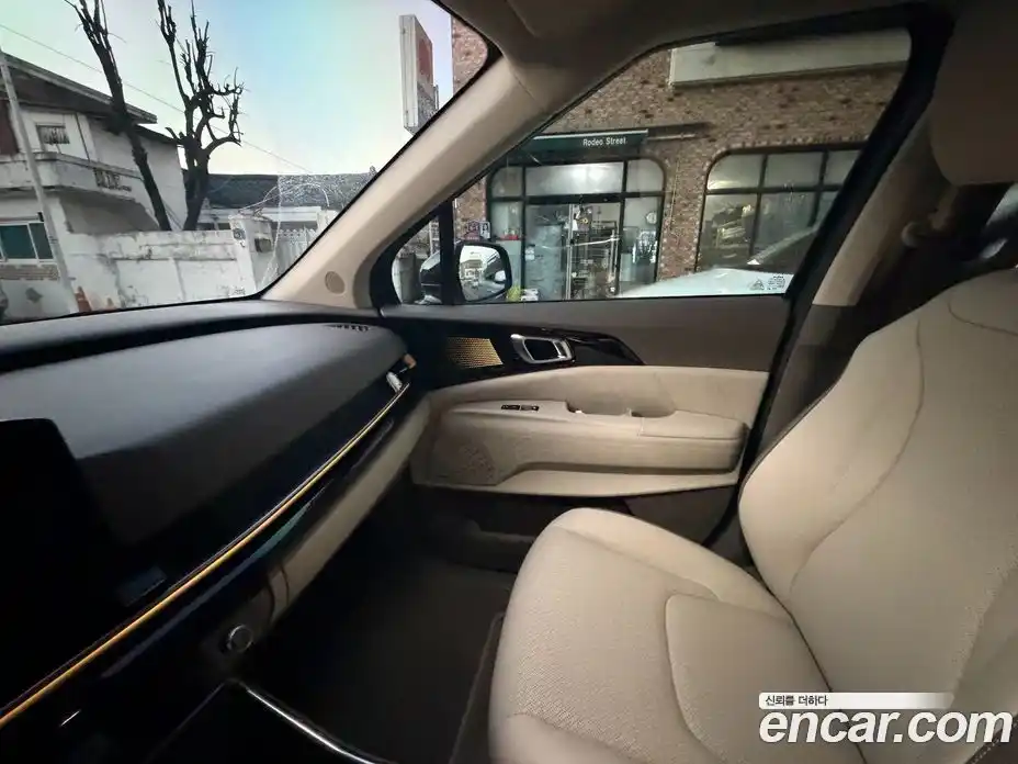 Kia Canival 2025 1.6 Автомат в Москве № 114721, фото 14