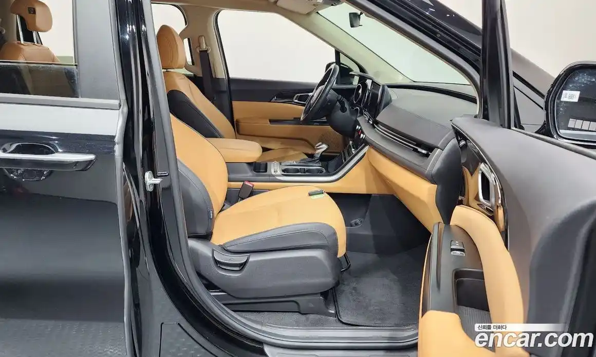 Kia Canival 2021 3.5 Автомат в Москве № 115390, фото 7