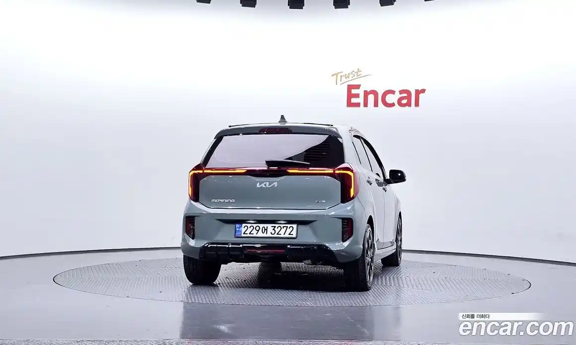 Kia Morning 2025 1.0 Автомат в Москве № 115695, фото 7