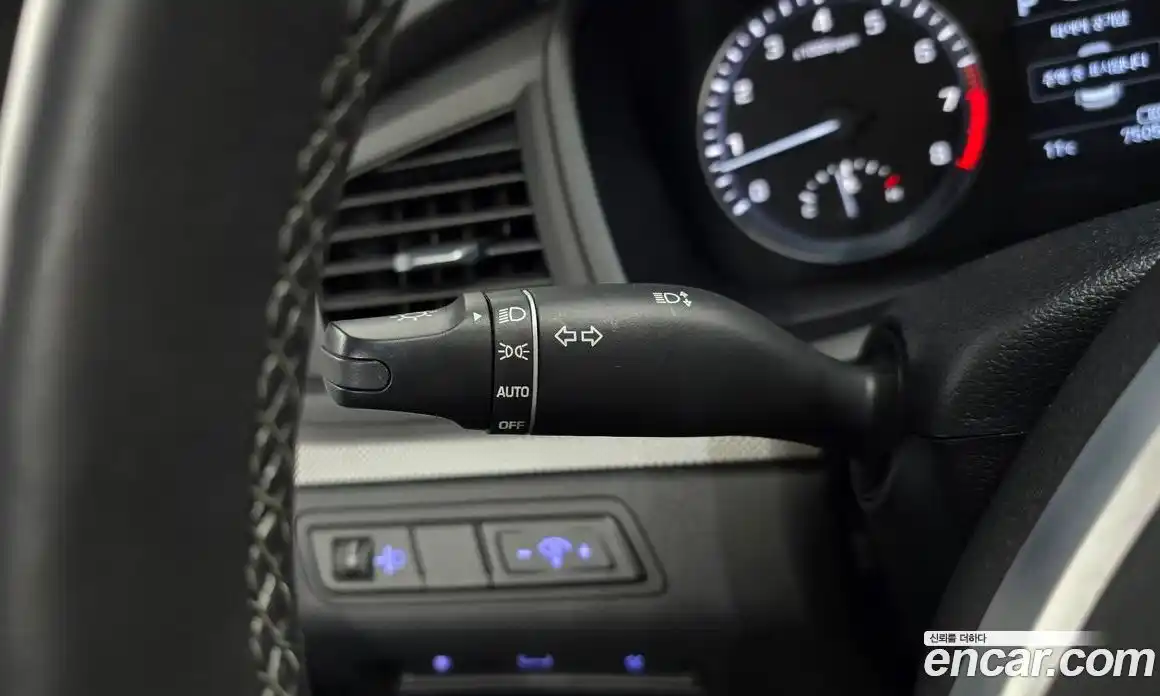 Hyundai Sonata 2019 2.0 Автомат в Москве № 119447, фото 11