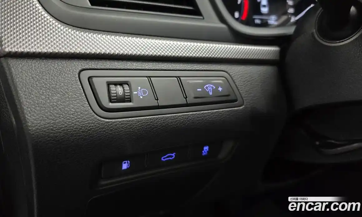 Hyundai Sonata 2019 2.0 Автомат в Москве № 119447, фото 13