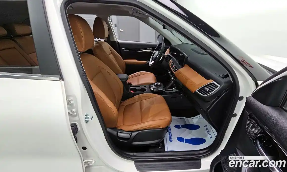 Kia Seltos 2023 1.6 Автомат в Москве № 120304, фото 15