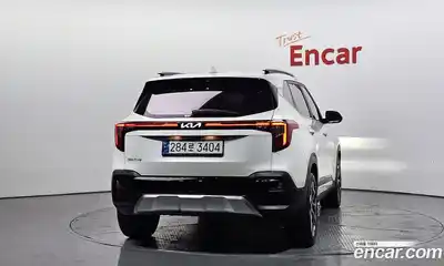Kia Seltos 2023 1.6 Автомат в Москве № 120304, миниатюра 2