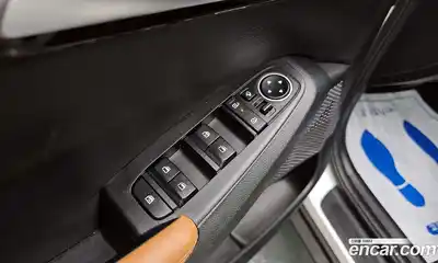 Kia Seltos 2023 1.6 Автомат в Москве № 120304, миниатюра 4