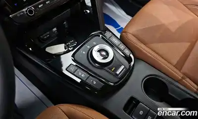 Kia Seltos 2023 1.6 Автомат в Москве № 120304, миниатюра 8