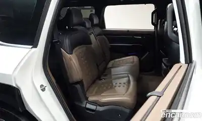 Kia EV9 2024 0.2 Автомат в Москве № 120715, миниатюра 8