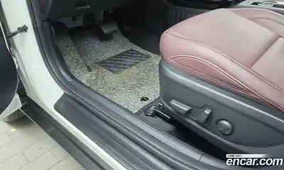 Kia Seltos 2022 1.6 Автомат в Москве № 120753, миниатюра 3