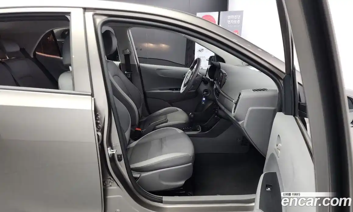 Kia Morning 2020 1.0 Автомат в Москве № 120894, фото 17