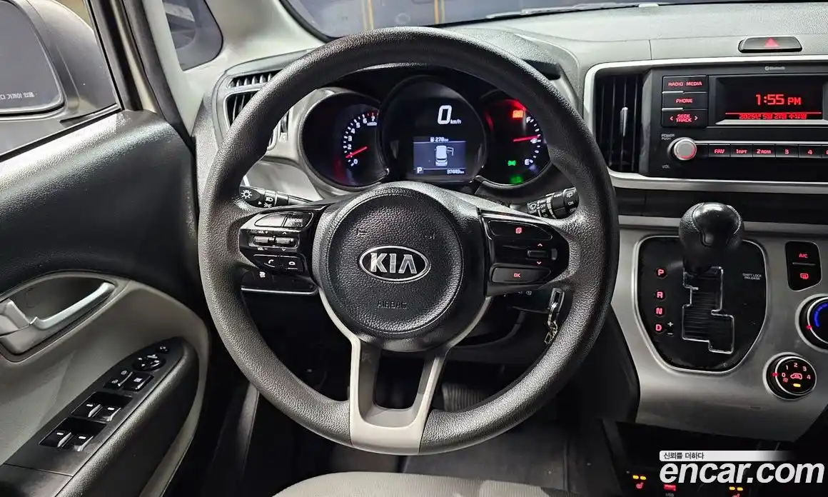 Kia Ray 2021 1.0 Автомат в Москве № 122003, фото 11