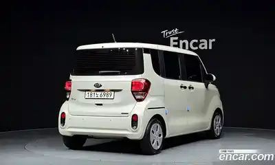 Kia Ray 2021 1.0 Автомат в Москве № 122003, миниатюра 2