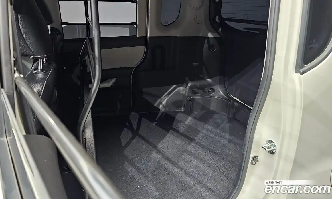 Kia Ray 2021 1.0 Автомат в Москве № 122003, фото 5