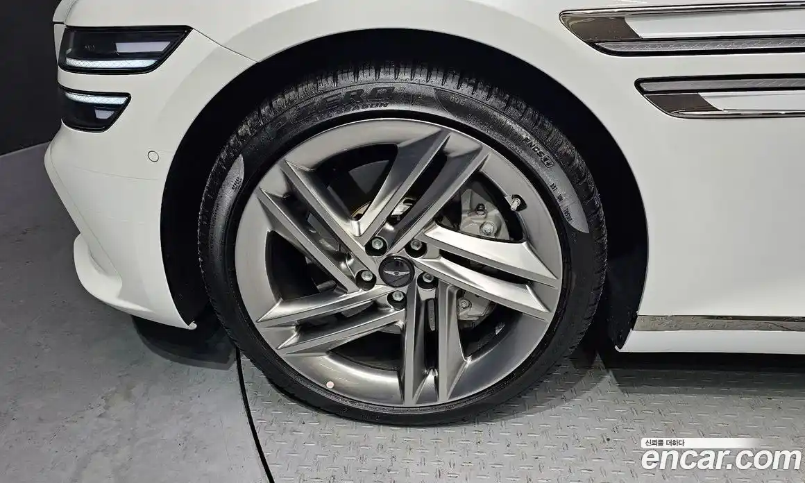 Genesis G80 2025 2.5 Автомат в Москве № 122449, фото 19