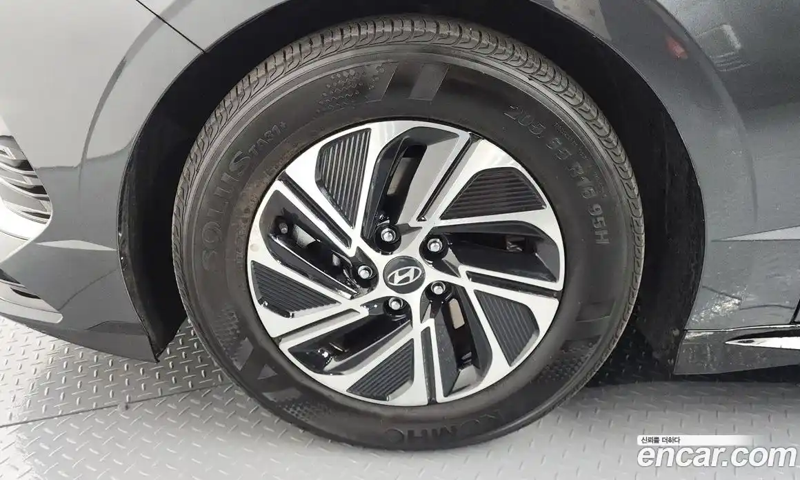 Hyundai Sonata 2024 2.0 Автомат в Москве № 122905, фото 19