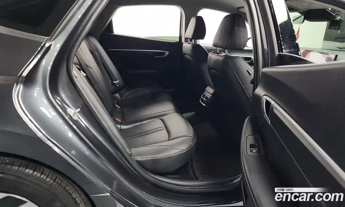 Hyundai Sonata 2024 2.0 Автомат в Москве № 122905, фото 7