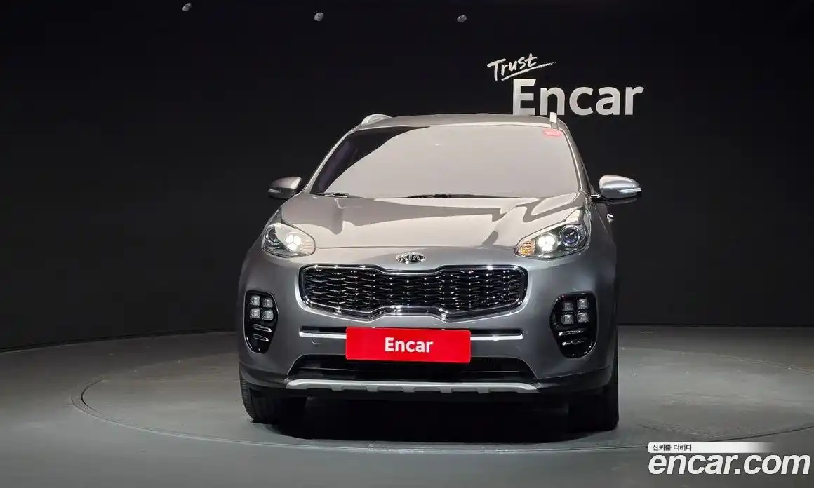 Kia Sportage 2018 2.0 Автомат в Москве № 12410, фото 3