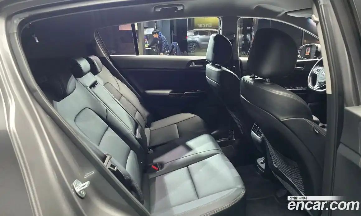 Kia Sportage 2018 2.0 Автомат в Москве № 12410, фото 4