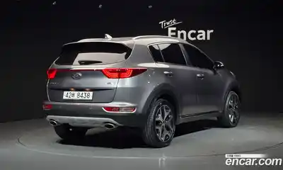 Kia Sportage 2018 2.0 Автомат в Москве № 12410, миниатюра 5