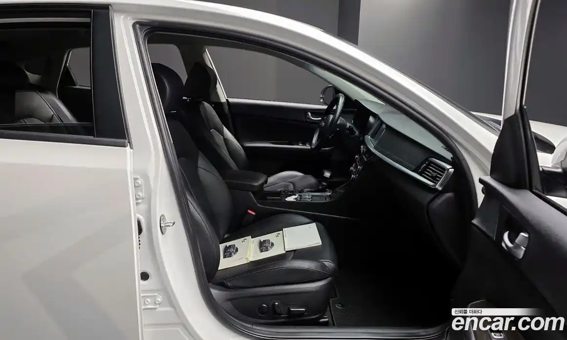 Kia K5 2019 2.0 Автомат в Москве № 124186, фото 19