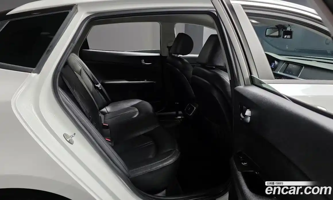 Kia K5 2019 2.0 Автомат в Москве № 124186, фото 5