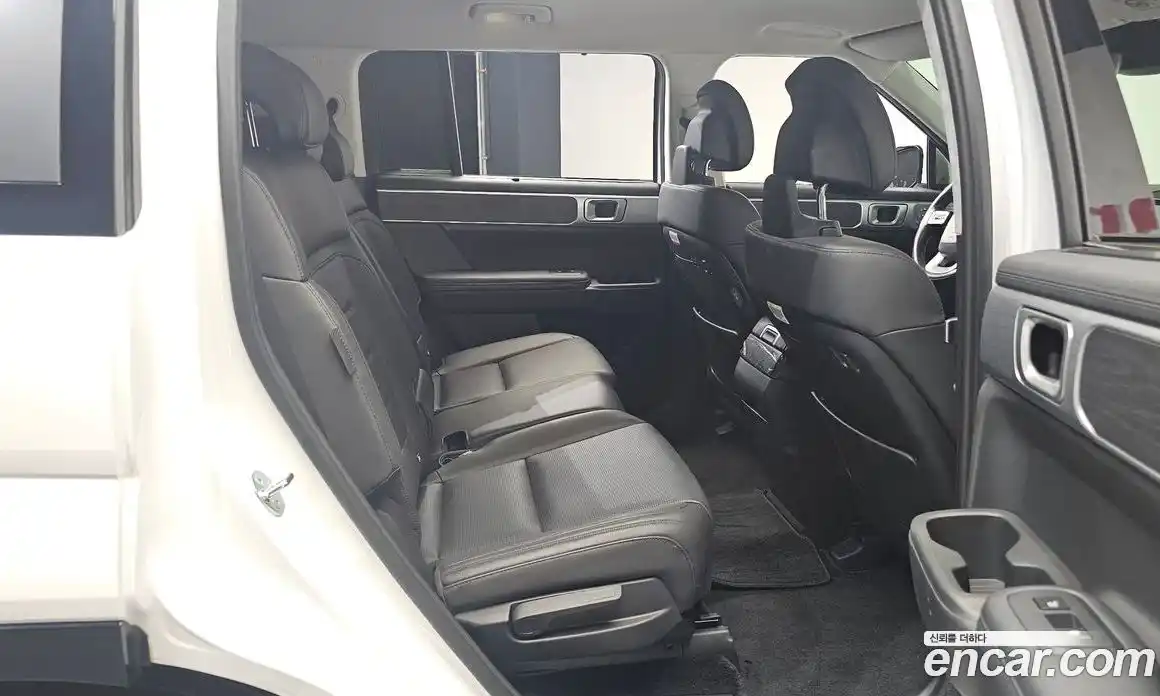 Hyundai Santa Fe 2024 2.5 Автомат в Москве № 125649, фото 11