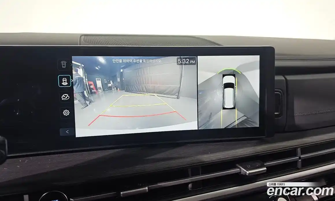 Hyundai Santa Fe 2024 2.5 Автомат в Москве № 125649, фото 14