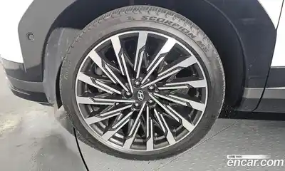 Hyundai Santa Fe 2024 2.5 Автомат в Москве № 125649, миниатюра 4