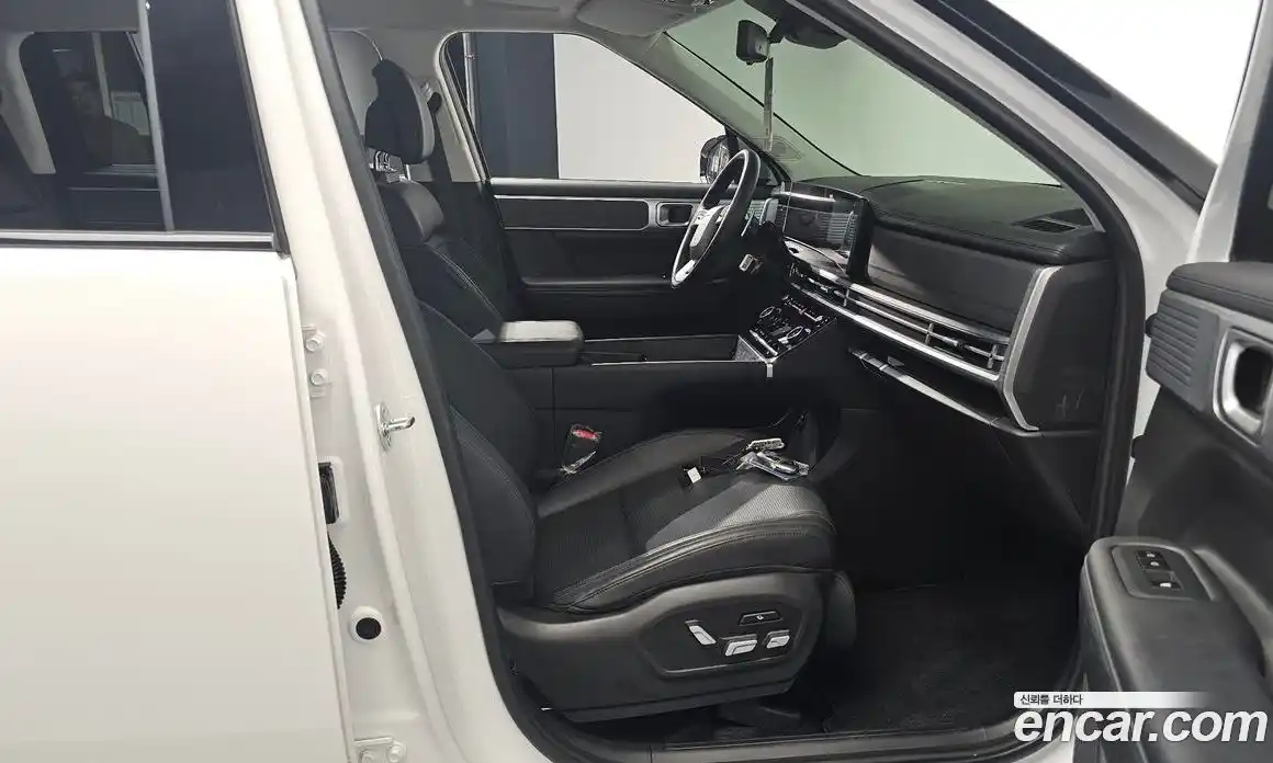 Hyundai Santa Fe 2024 2.5 Автомат в Москве № 125649, фото 10