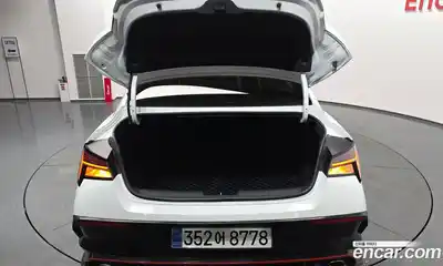 Hyundai Avante 2024 1.6 Автомат в Москве № 125654, миниатюра 6