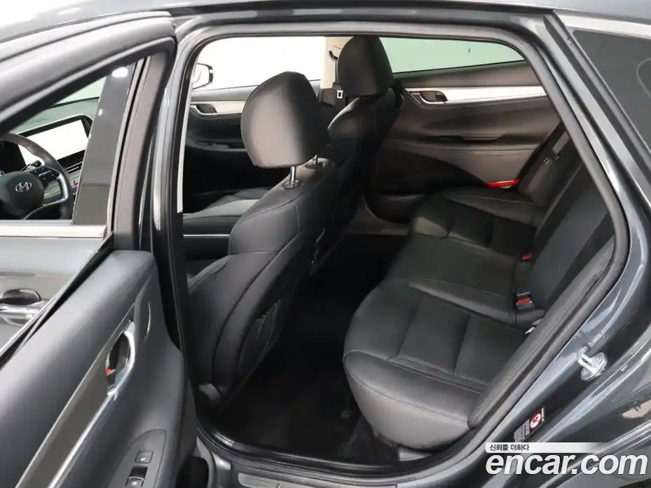 Hyundai Grandeur 2022 2.5 Автомат в Москве № 125910, фото 10