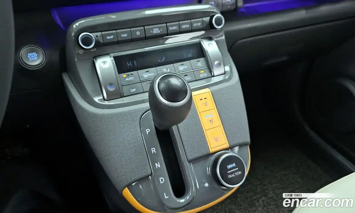 Hyundai Casper 2022 1.0 Автомат в Москве № 126743, фото 17