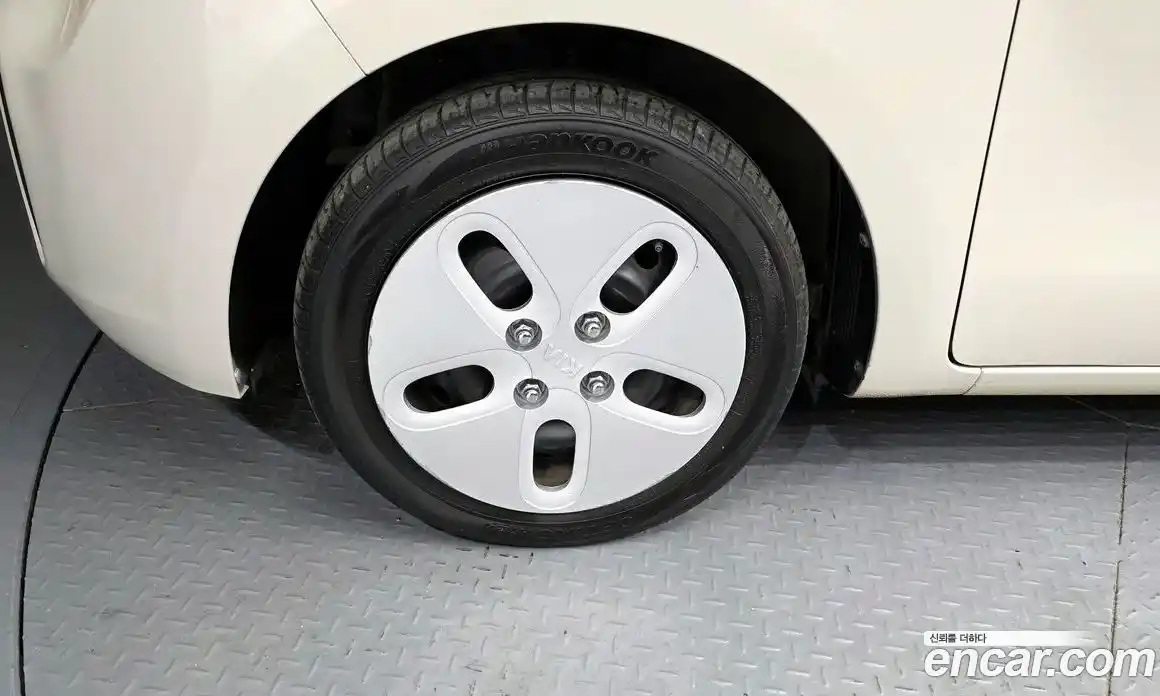 Kia Ray 2020 1.0 Автомат в Москве № 131400, фото 19