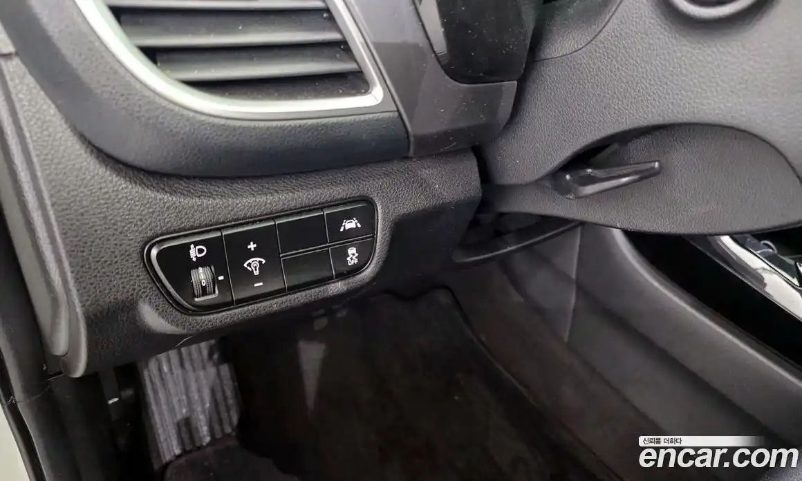 Kia Seltos 2022 1.6 Автомат в Москве № 132396, фото 12