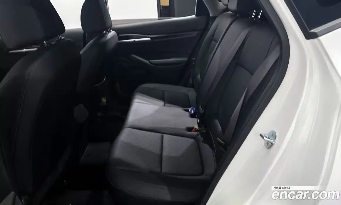 Kia Seltos 2022 1.6 Автомат в Москве № 132396, фото 16