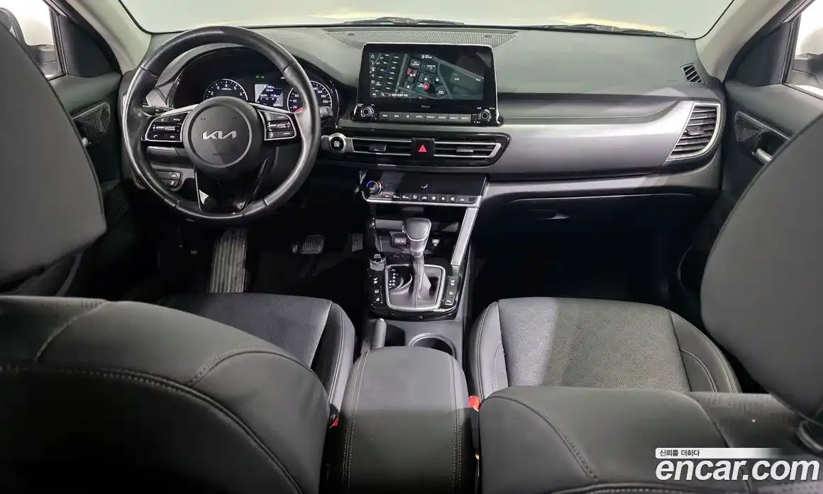 Kia Seltos 2022 1.6 Автомат в Москве № 132396, фото 17