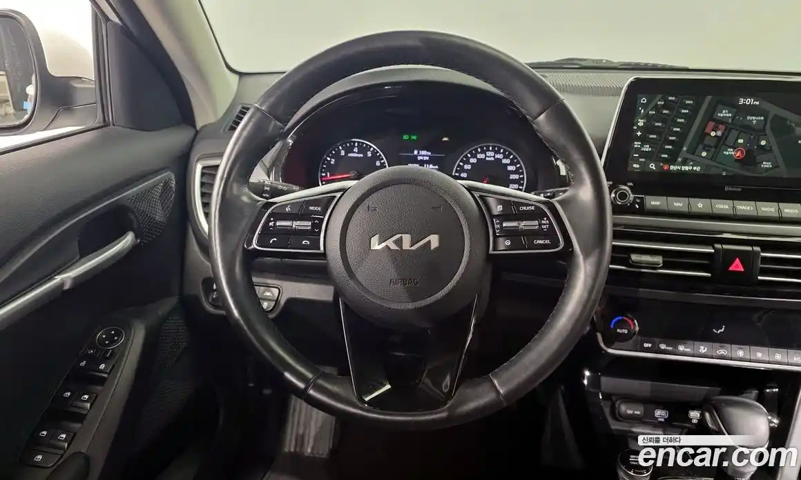 Kia Seltos 2022 1.6 Автомат в Москве № 132396, фото 7