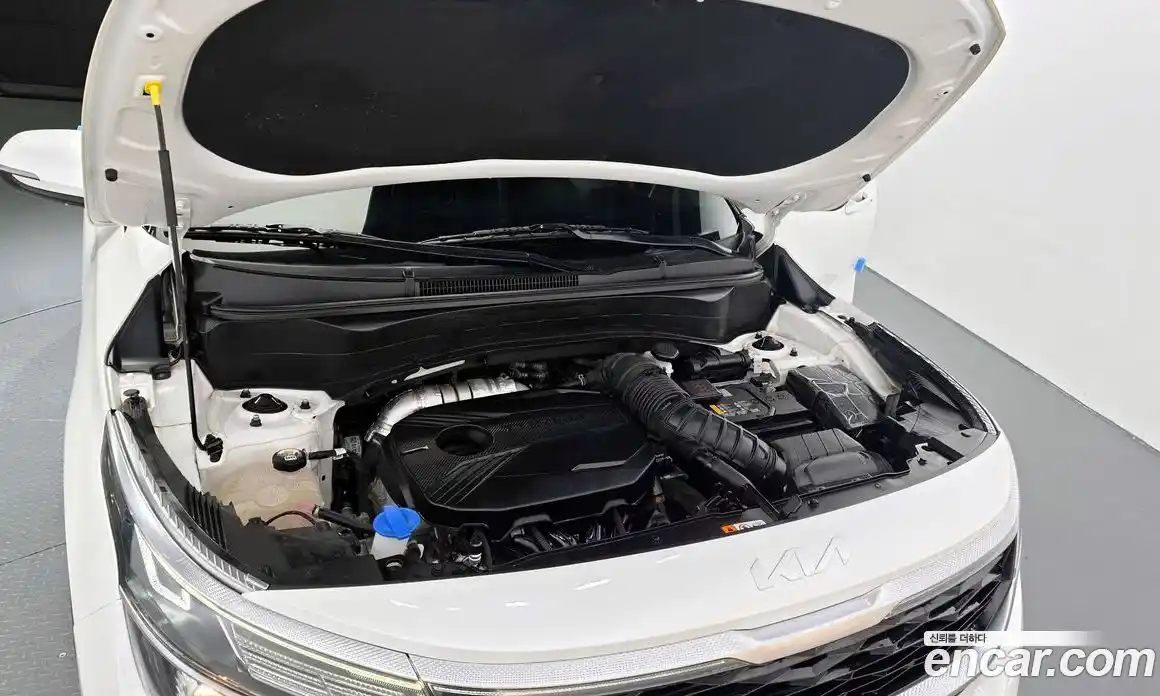 Kia Seltos 2022 1.6 Автомат в Москве № 132396, фото 9