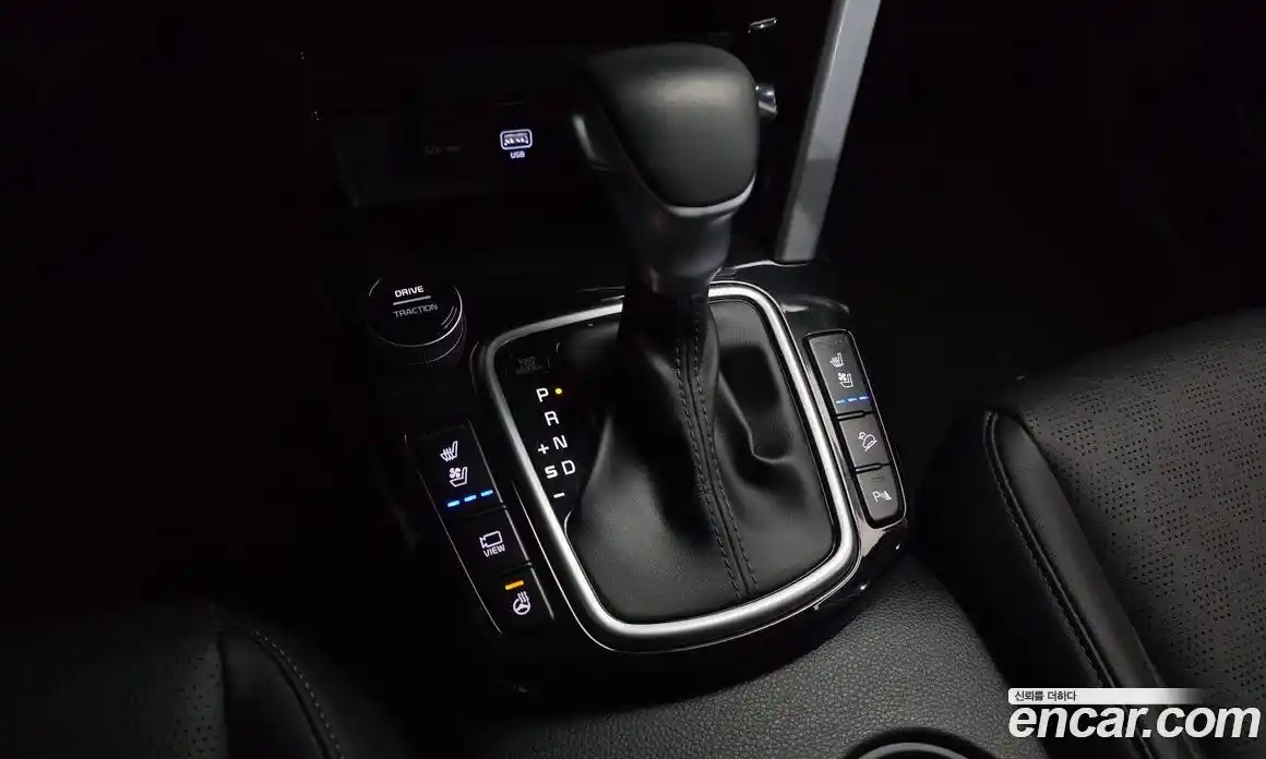 Kia Seltos 2023 1.6 Автомат в Москве № 132874, фото 7