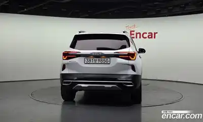 Kia Seltos 2023 1.6 Автомат в Москве № 132874, миниатюра 9