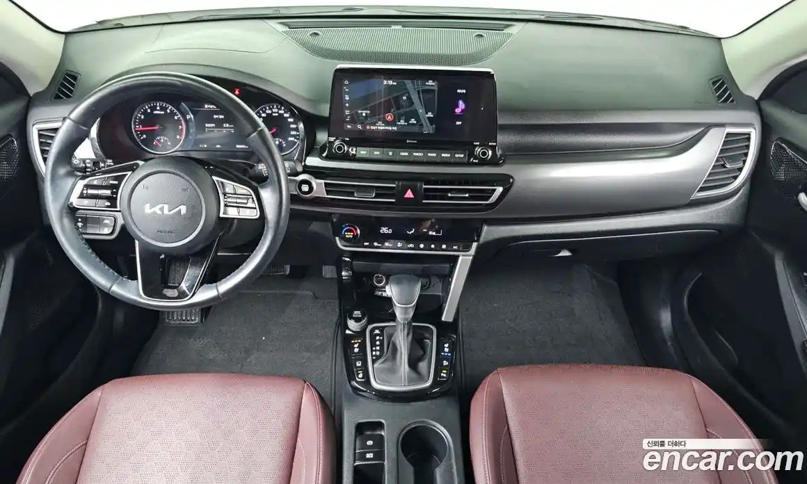 Kia Seltos 2023 1.6 Автомат в Москве № 133218, фото 13