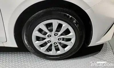 Kia K3 2023 1.6 Автомат в Москве № 133479, миниатюра 6