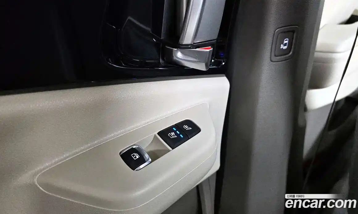 Kia Canival 2024 3.5 Автомат в Москве № 133589, фото 18