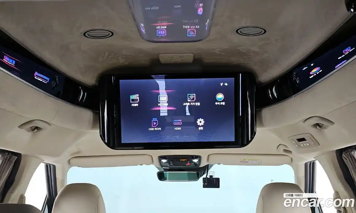 Kia Canival 2024 3.5 Автомат в Москве № 133589, фото 19