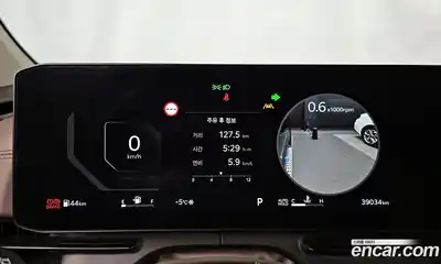 Kia Canival 2024 3.5 Автомат в Москве № 133589, миниатюра 8