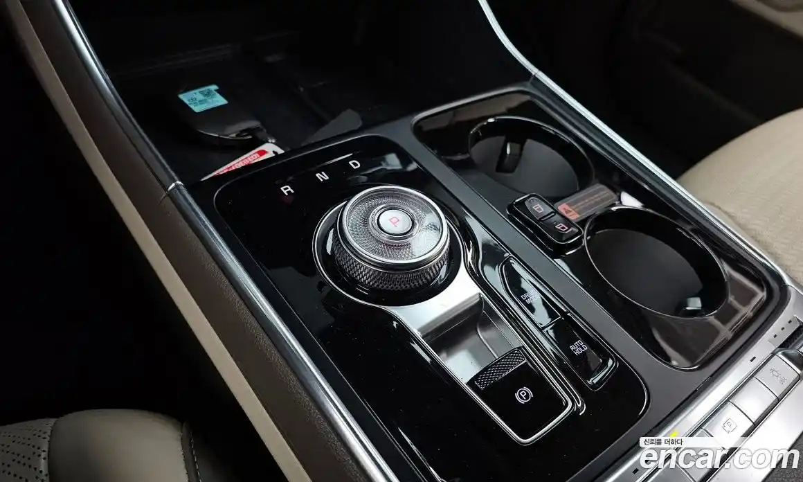 Kia Canival 2024 3.5 Автомат в Москве № 133589, фото 9