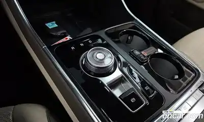 Kia Canival 2024 3.5 Автомат в Москве № 133589, миниатюра 9