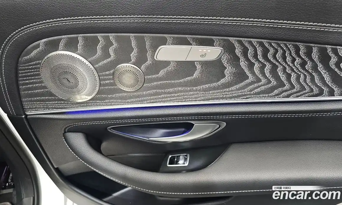 Mercedes-Benz E-Class 2021 2.0 Автомат в Москве № 139987, фото 18