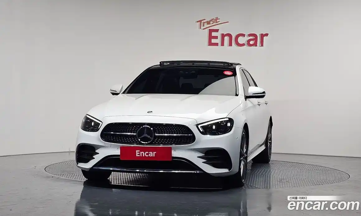 Mercedes-Benz E-Class 2021 2.0 Автомат в Москве № 139987, фото 3