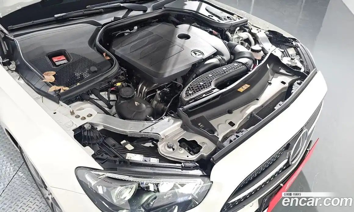 Mercedes-Benz E-Class 2021 2.0 Автомат в Москве № 139987, фото 6