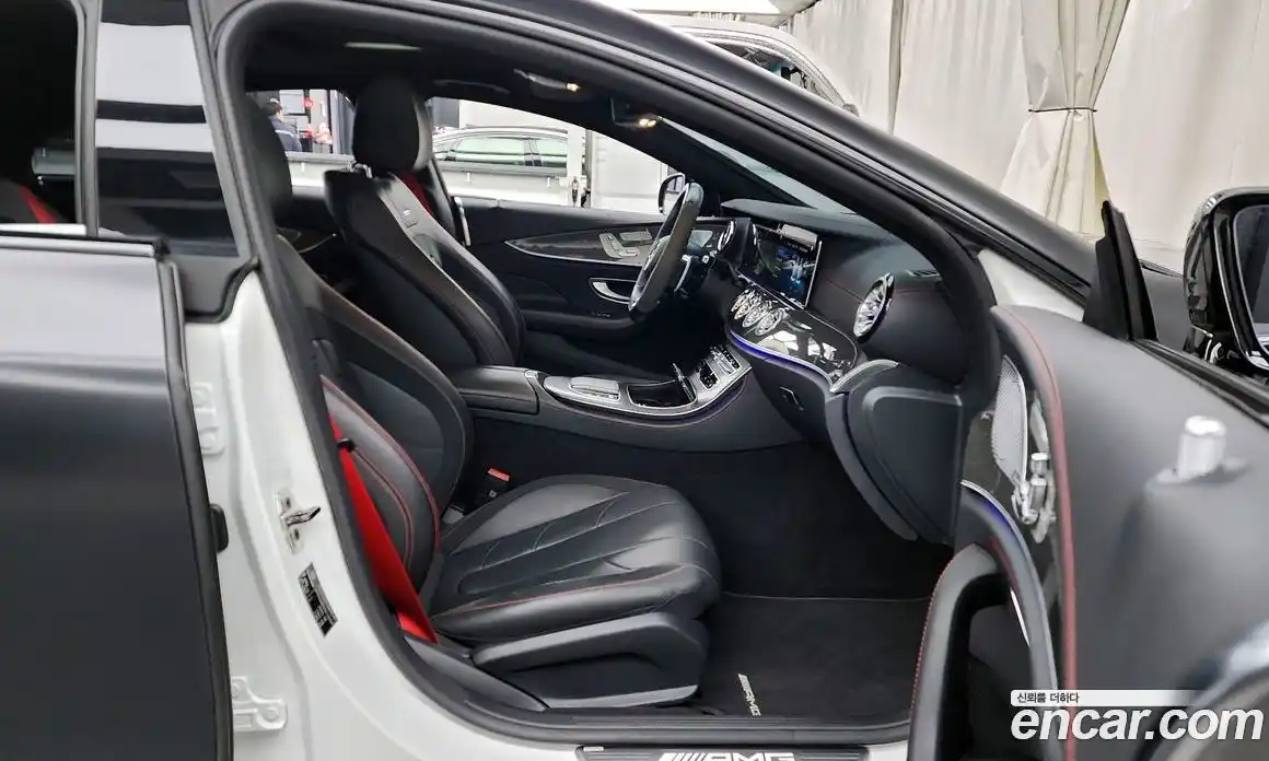 Mercedes-Benz CLS-Class 2023 3.0 Автомат в Москве № 142609, фото 20