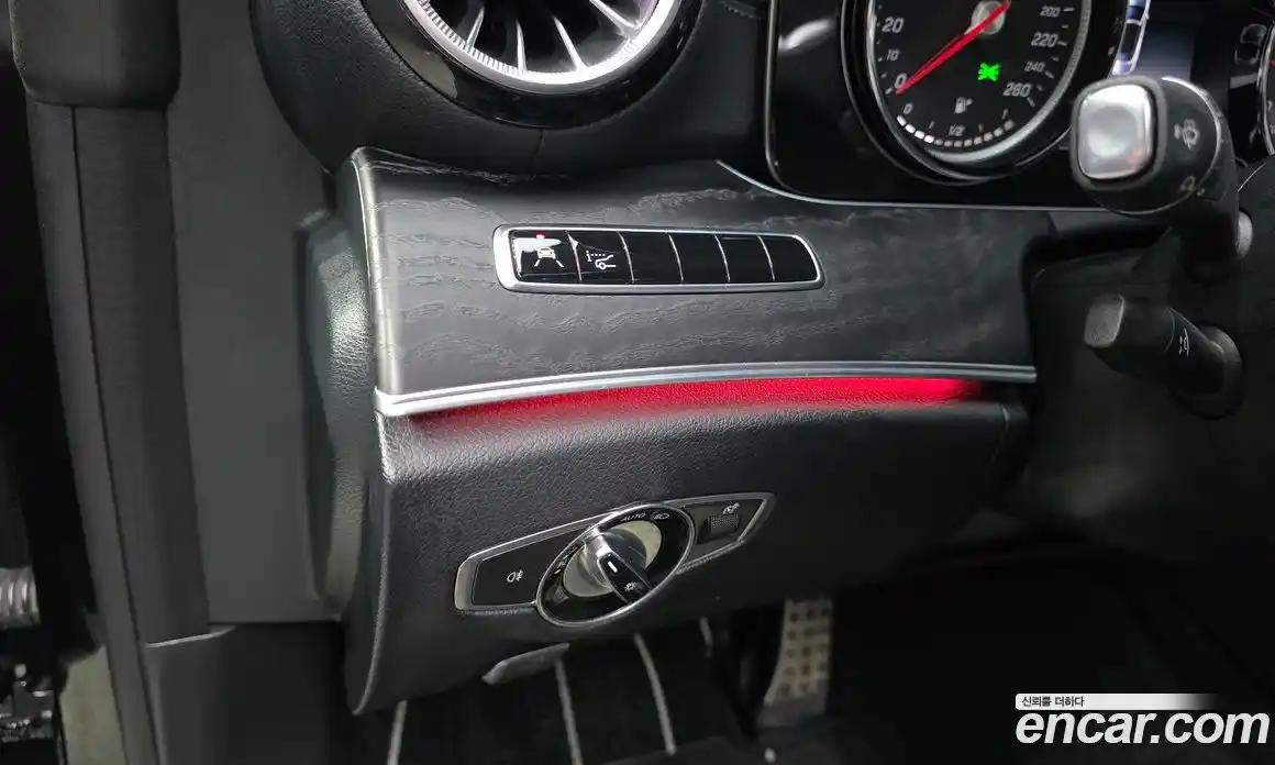 Mercedes-Benz E-Class 2019 1.9 Автомат в Москве № 143229, фото 9